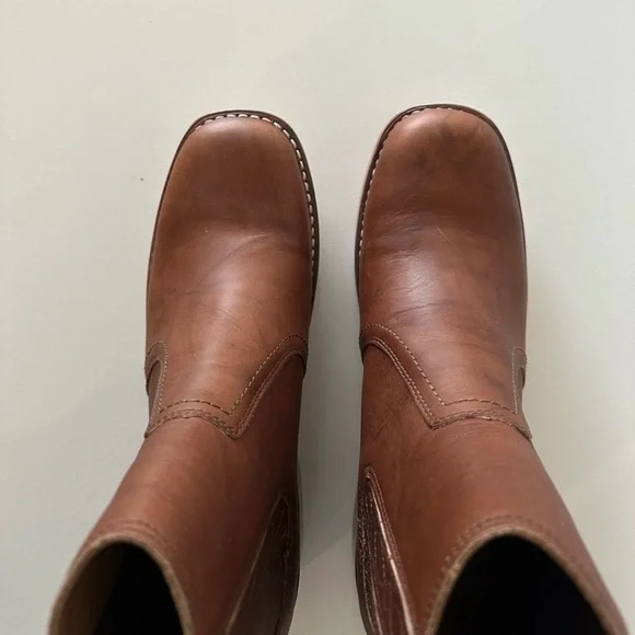 Frye Chelsea Boot Brown Leather Ankle Booties - Picture 4 of 7